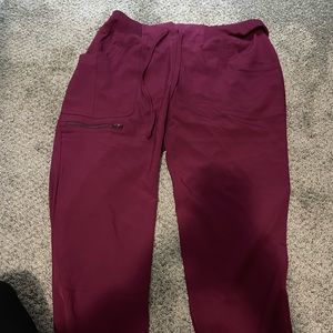 Medium top and bottom scrubs